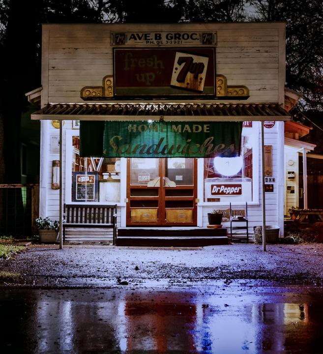 Really happy with these long exposures with 2006 expired Provia 100f . All thanks to u/unifiedbear. Pentax 67 105/2.4