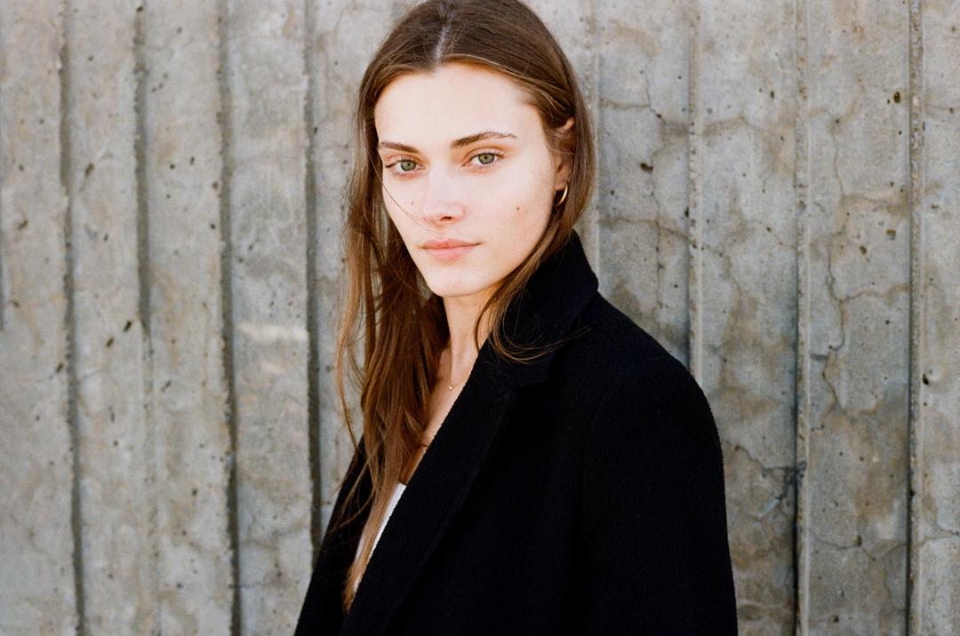 lea, contax G2, portra 400, shot on contax g2 with kodak portra 400