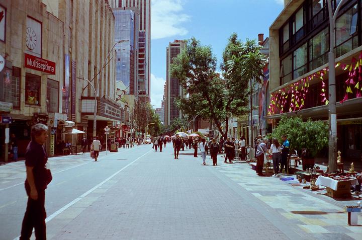 Olympus Trip 35, 40mm - Cinestill 400 - Bogota, Colombia in 2023