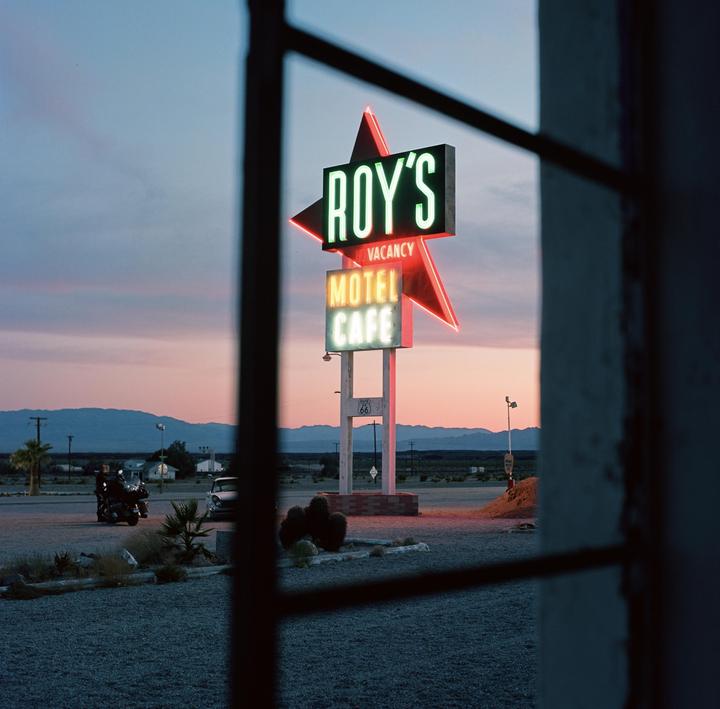 1 or 2? | Hasselblad 500cm | Portra 160