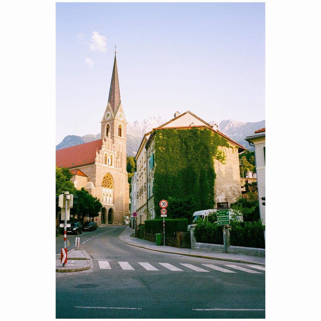 Summer in Innsbruck[m5, Portra 400, 35mm Ultron f2], shot on leica m5 with kodak portra 400