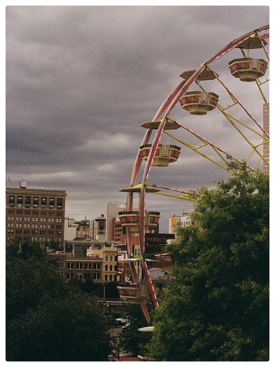 Spotmatic-Kodak 200