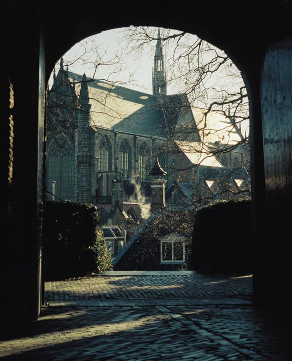 Leiden from inside the Burght [Pentax ME 50mm Kodak Vision3 250D]