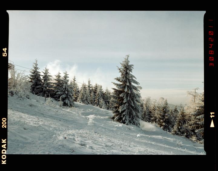 Snowy Mountain | Pentax 645, 75mm f2.8, Kodak Gold 200