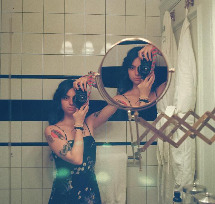 selfie | canon t70 | kodak ultramax 400