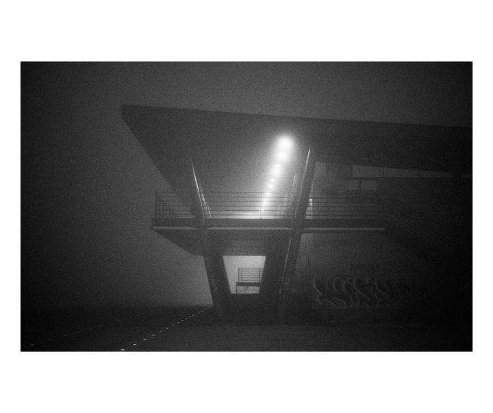 Foggy [Nikon FM3A - 50mm 1.8 Ai-S - Fomapan 400 pushed +2 - Adox Rodinal]