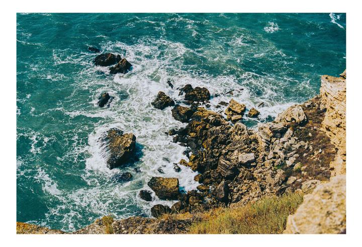 Cape Kaliakra | olympus om10 | 50mm | fujicolor c200