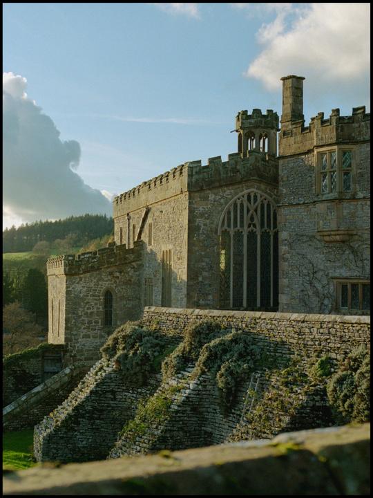 Haddon Hall | Nikon FM + Portra 800 was