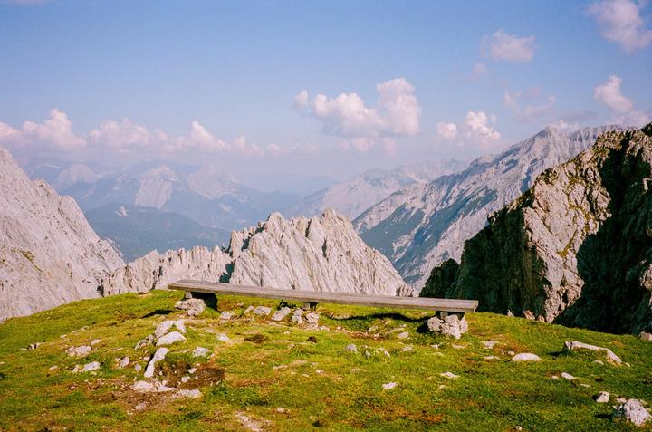 On top[M5, Portra 400, 35mm Ultron]