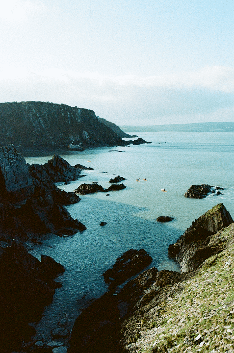 Abergwaun - [Canon 1n, 17-40L, 24-105L, 20-200 F4L, Portra 160]