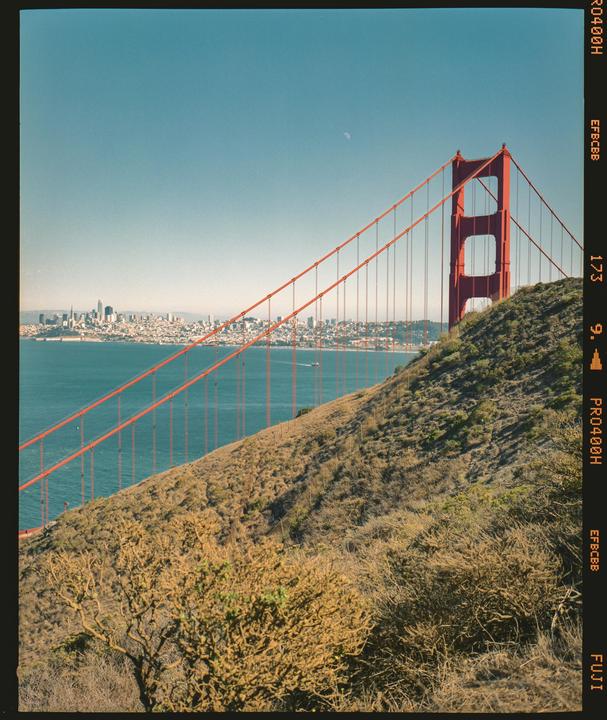 San Francisco · Mamiya 7ii 80MM · FujiFilm Pro 400H