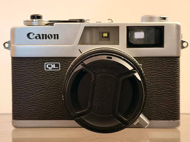 Canonet QL 19