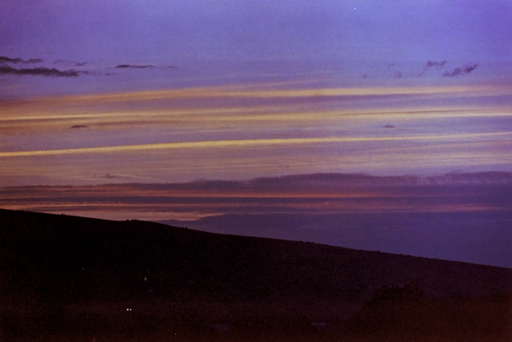 Sunsets.x1 [Pentax Spotmatic | Bushnell Automatic 1:4.5 f=90~230mm | Kodak V3 500T 35mm]
