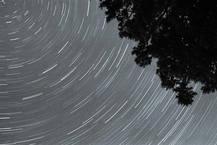 Tried some star trail photos. What should I do to improve these photos? [Zenit 12 XP- Ilford HP5 Plus 400]