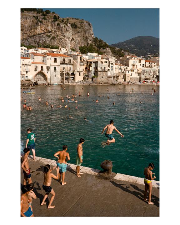 Sicily (2025) // Nikon FE // Portra 160 // 35mm f2