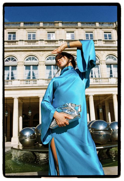Editorial Portraits in Paris [Canon EOS 33, Canon 35mm f2, Kodak ProImage 100]