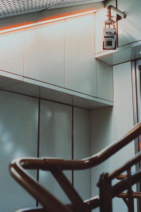 Eye in the sky [Nikon FM3A, 50mm f/1.8, CineStill 800T]