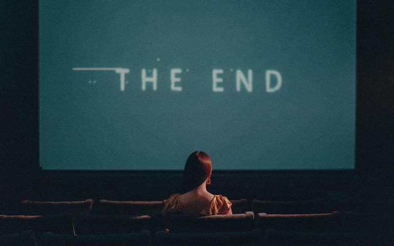 The end / Mamiya RZ67proII / 110mm f2.8 / Kodak portra 400