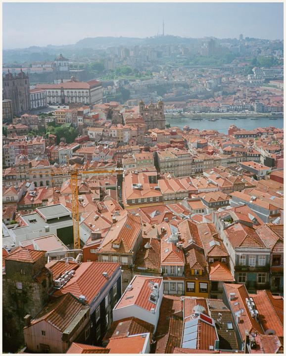 Porto [Olympus XA | Zuiko f/2.8 35mm | Portra 800 & Ektar 100]