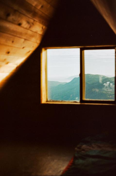 Warmth, in the Middle of Winter -- [Fuji 200, Canon EOS T2, 24-105mm, 50mm]
