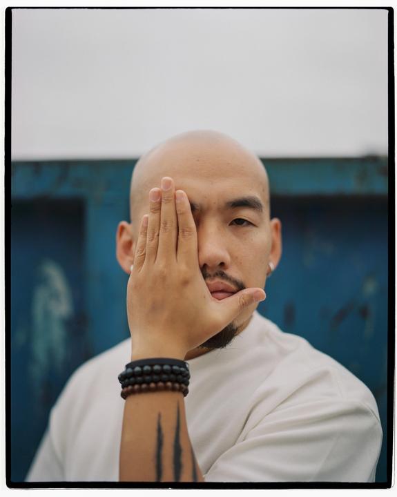 Overcast Portrait session / Pentax 67 / Gold 200 / 105 2.4