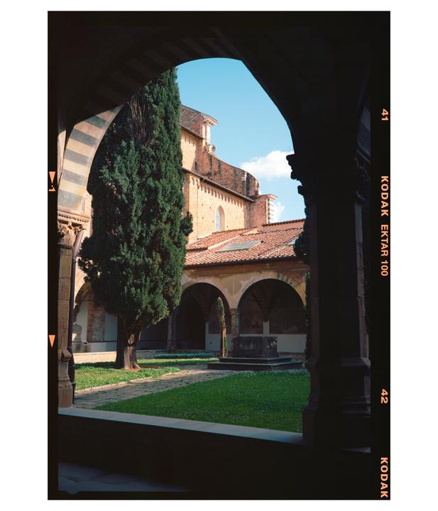 Santa Maria Novella [Fujica GW690II, Fujinon 90mm, Ektar 100, Epson V600]