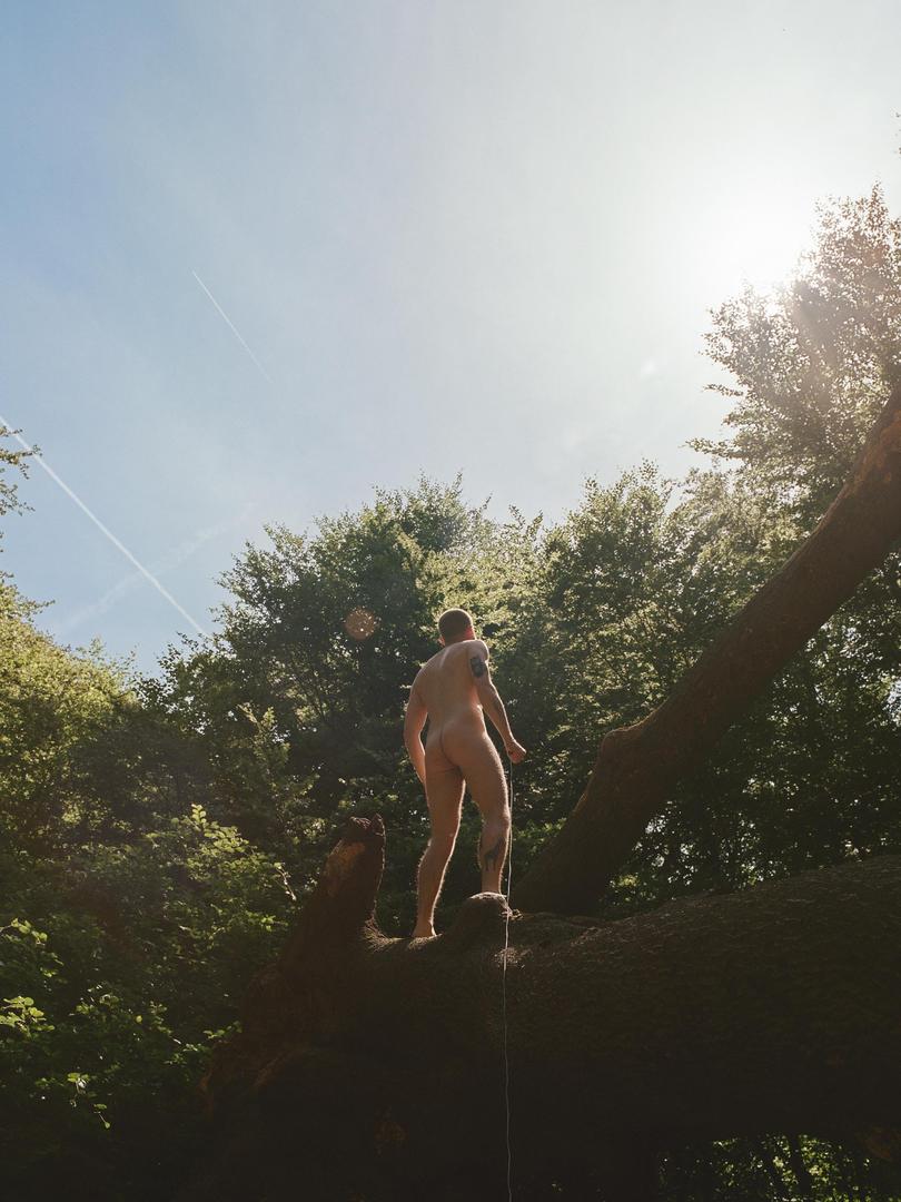 Self portraits in the forest [Mamiya RZ67, Sekor Z 65mm f/4 L-A, Portra 400], shot on mamiya rz67 with kodak portra 400