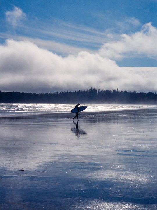 Gone Surfing [Fuji Pro 400H, Fujifilm GA645Zi]