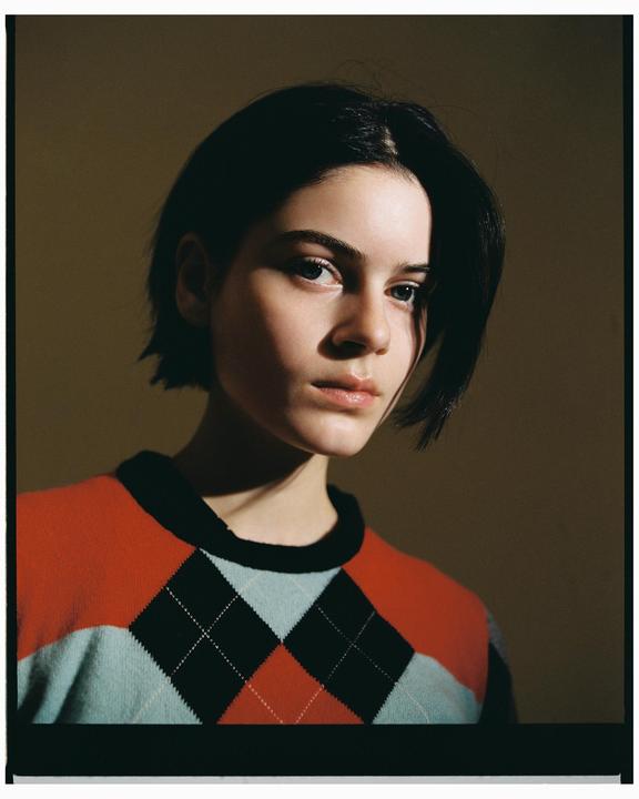 Lilli in Studio, November 2022 [Mamiya RB67 / Sekor 127mm f3.8 / Kodak Portra 400]