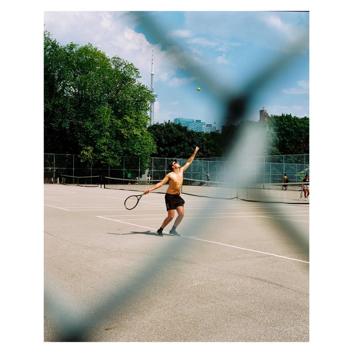 serving summer / hasselblad 500cm / 80mm / kodak gold
