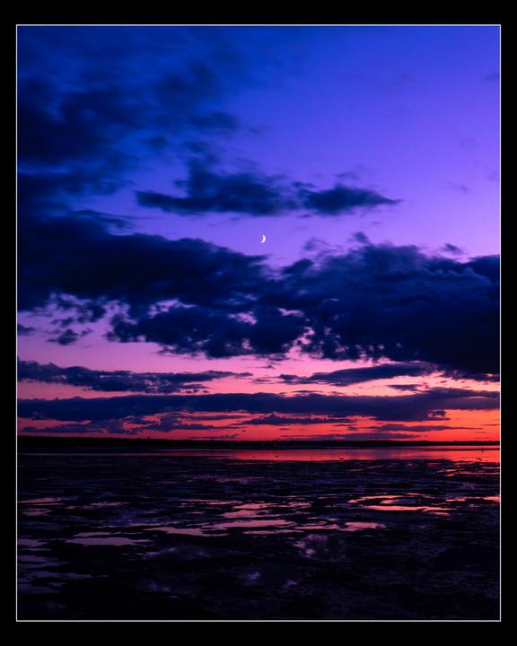 Crescent Moon Sunset [Mamiya RB67, Fuji Velvia 50]