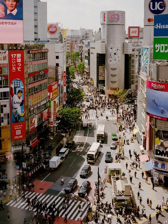 Japan on 35mm film [Leica M6, 35mm F1.4, Portra 400]