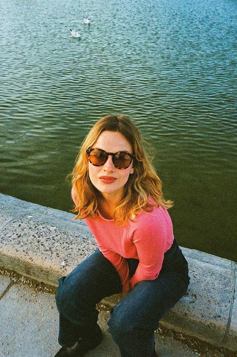 Camille Yolaine [Olympus mju ii, Kodak Pro Image 100]