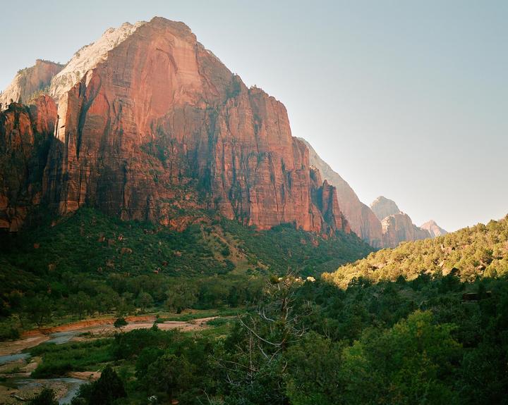 Zion [Mamiya 7ii, 80mm, Portra 400]