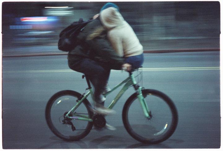 Canon Elan 7 - 50mm f/1.8 - Fuji Eterna 500T