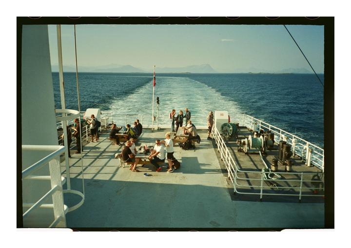 Ferry tale / Olympus XA / Silbersalz 250D