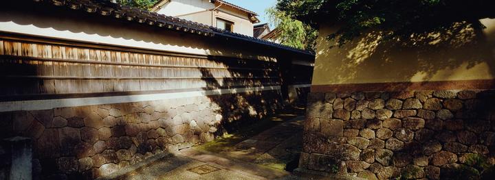 Japan with a xpan 45mm and mix of provia 100F / cinestill 800T, what could go wrong?