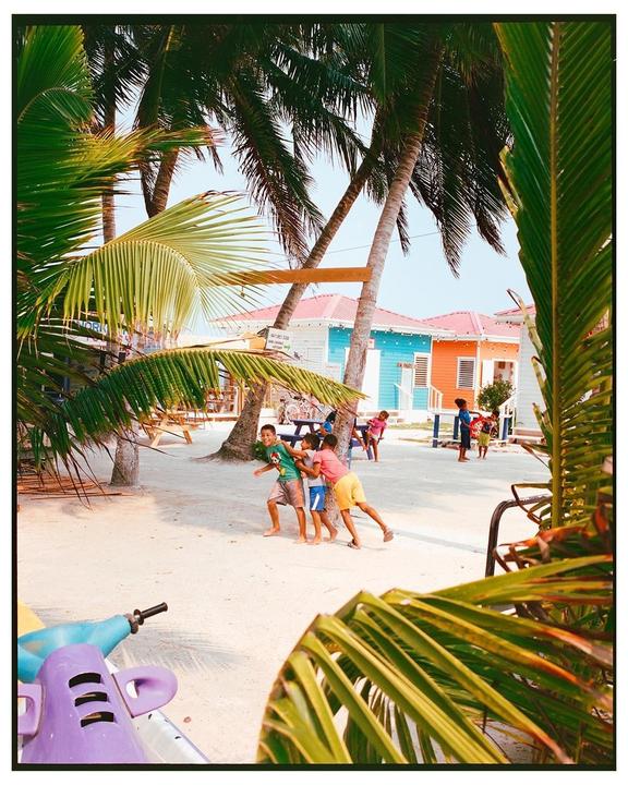 Favorites from Belize (Mamiya 7ii, 150mm and 80mm, Portra 400 + Portra 800)