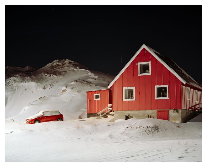 Polar Night [Pentax 67 / 105mm / Portra 400]