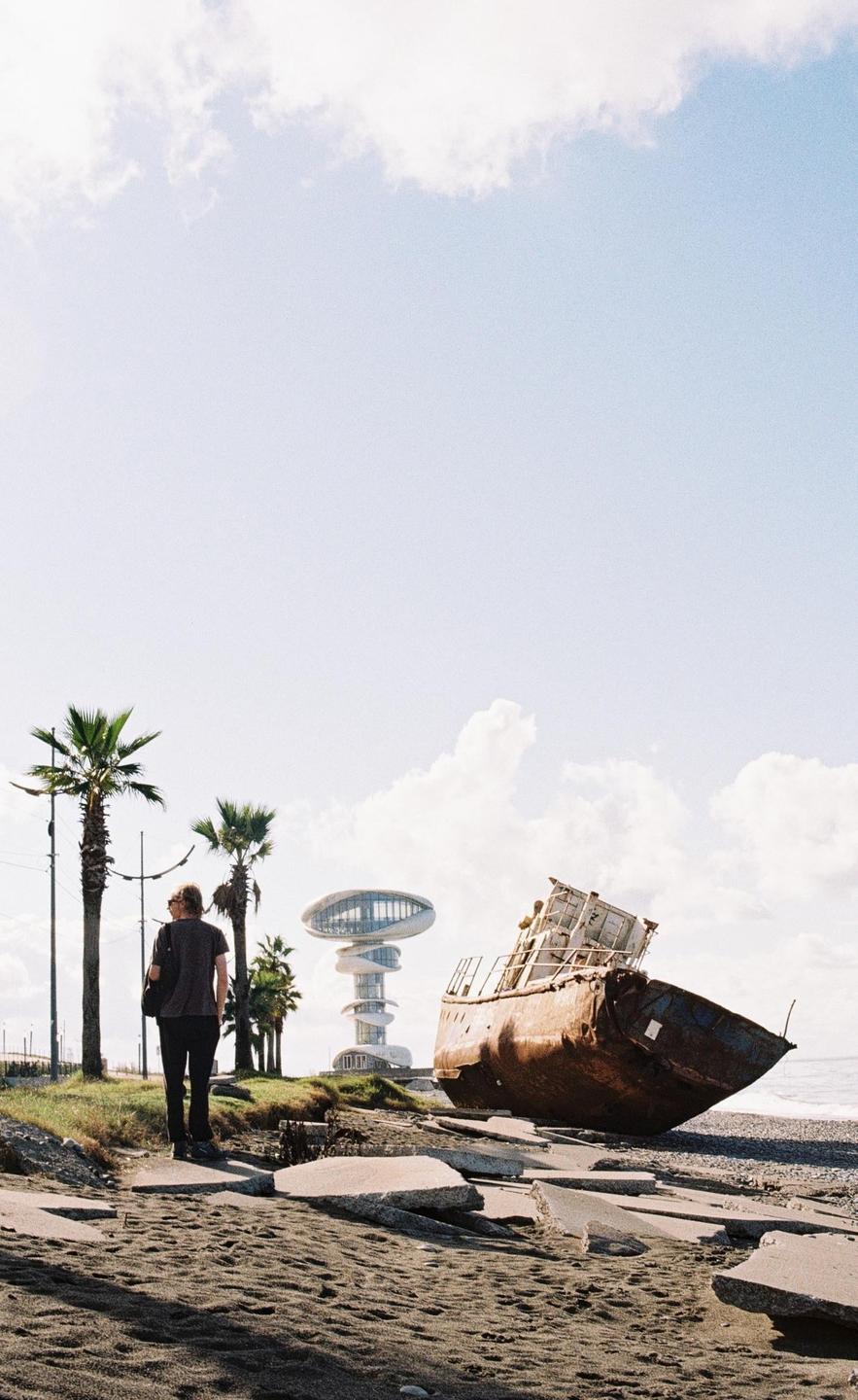 image 35907 by N3on3