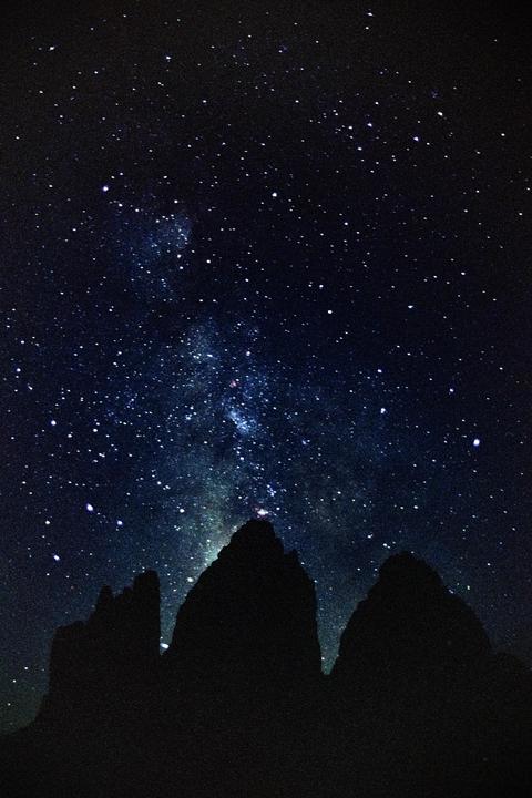 Dolomites and Space (Leica M2, 35mm f1.4, Portra 400)