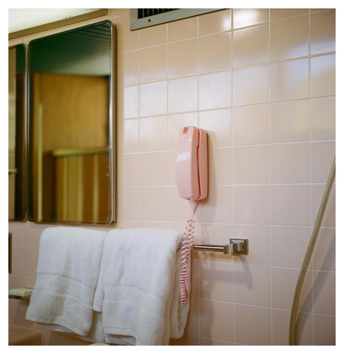 Colors of the Albert Frey House (Rolleiflex 3.5f, Kodak Portra 400 + 800)