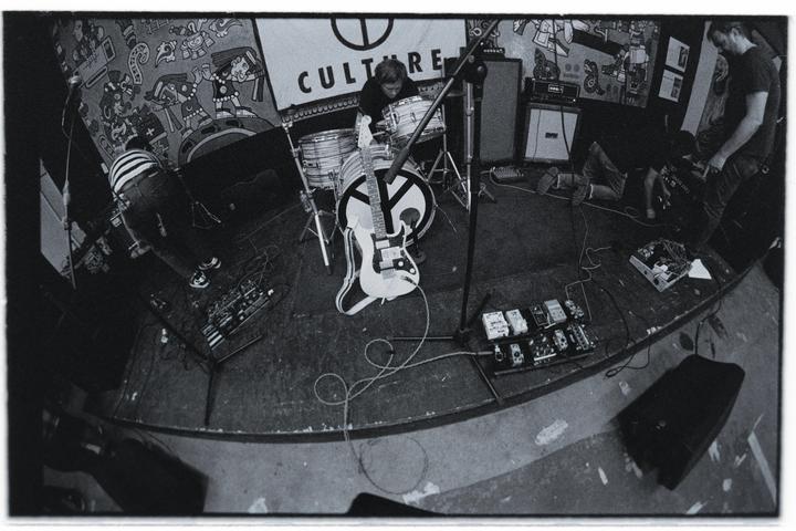 Ilford Delta 3200 did not disappoint [Nikon FE2, 16mm fisheye, Delta 3200]