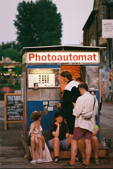 So, I took a trip and shot some color for a change. Opti color 200 , Kodak ultramax. F3 . I missed shooting color.
