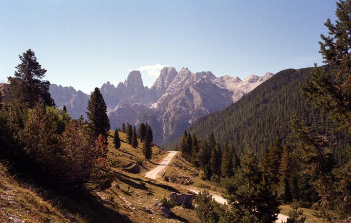 Dolomiti (Rollei 35, Kodak ProImage 100)