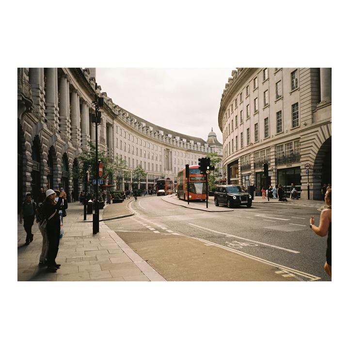 London - Yashica T4 (Portra 800 and Fuji 200)