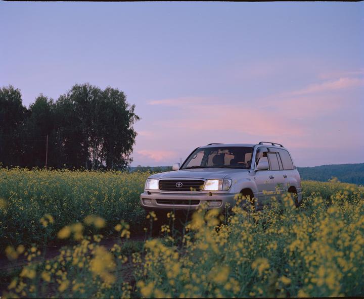 Landcruiser Brochure - Bronica GS1, Ektar 100