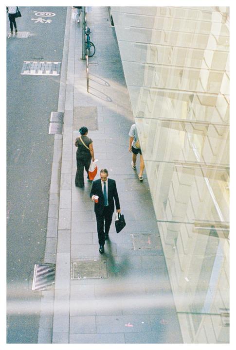 Took one of my best shots with a half frame camera (pen ft, portra 400)