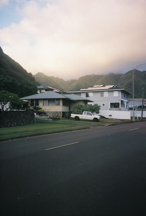 Manoa / Pentax IQ zoom / Kodak Gold 200