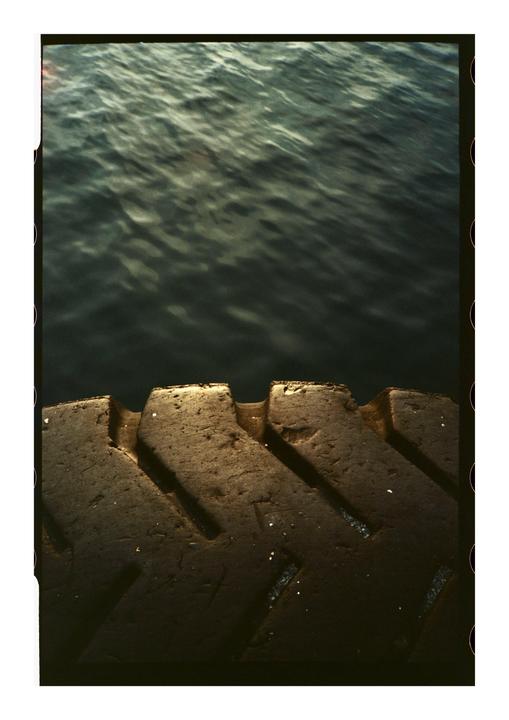 Harbor / Olympus XA / Silbersalz 250D